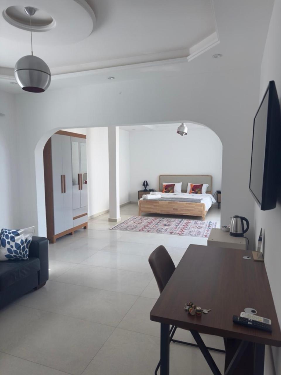 דקר Francesca Guest House מראה חיצוני תמונה